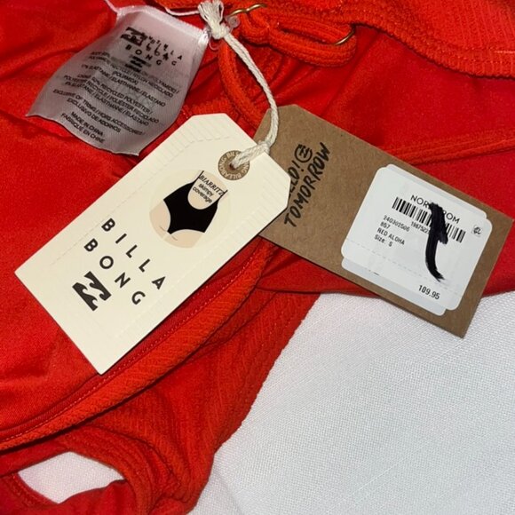NWT Billabong Mika One-Piece Swimsuit in Red Aloha Size Small - Picture 6 of 6